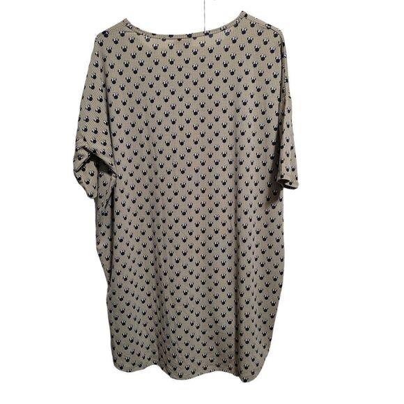 LuLaRoe / Disney high low top Minnie mouse - Picture 2 of 5